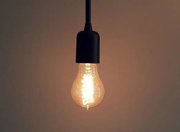 Lampade e lampadine, ecco la nuova etichetta energetica